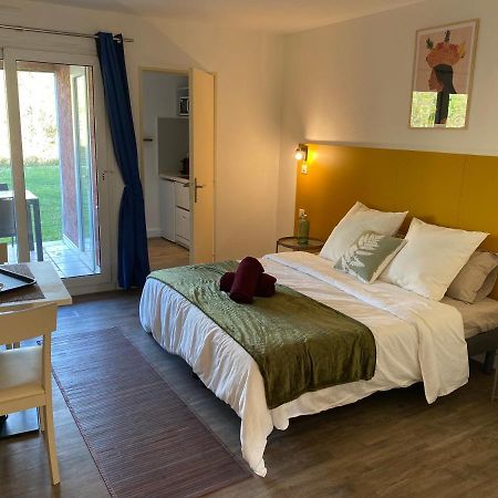 Joli Appartement 27M2 Oasis Provencale En Village Vacances En Camargue Arles Eksteriør billede