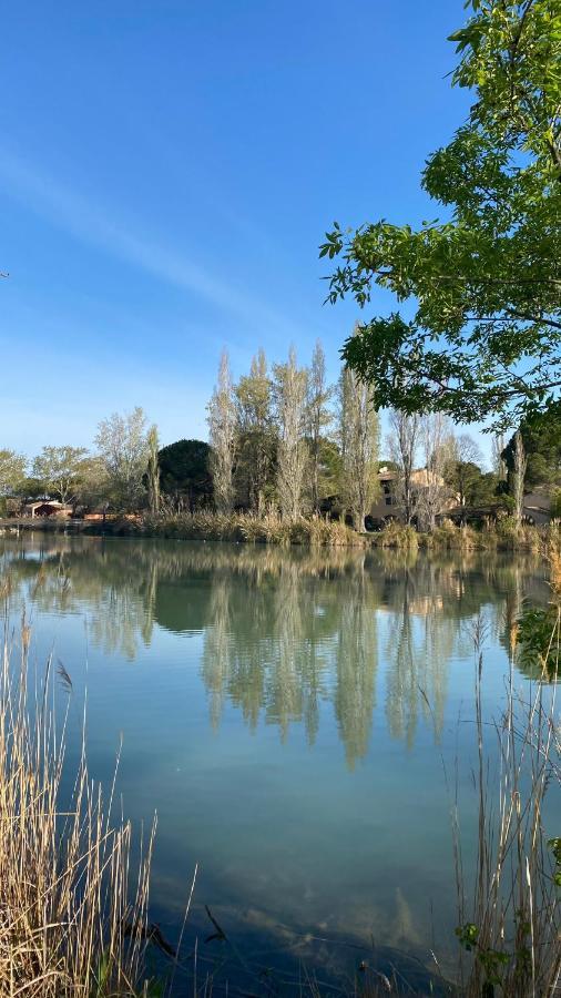 Joli Appartement 27M2 Oasis Provencale En Village Vacances En Camargue Arles Eksteriør billede