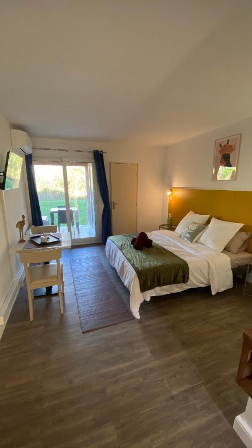 Joli Appartement 27M2 Oasis Provencale En Village Vacances En Camargue Arles Eksteriør billede