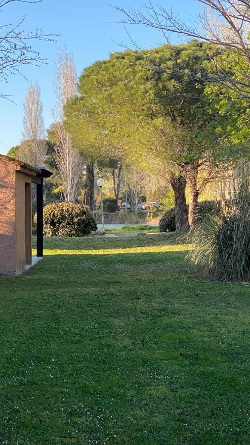 Joli Appartement 27M2 Oasis Provencale En Village Vacances En Camargue Arles Eksteriør billede